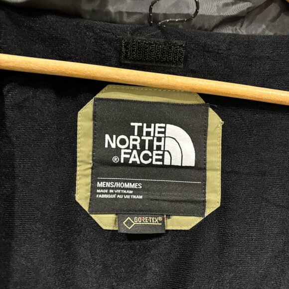 The North Face Olive and Black Gore-Tex Ski jacket - Picture 7 of 12